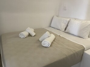 2 chambres, Wi-Fi gratuit, draps fournis