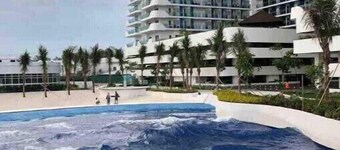 Charming Condo Unit 27th floor Super Nice View