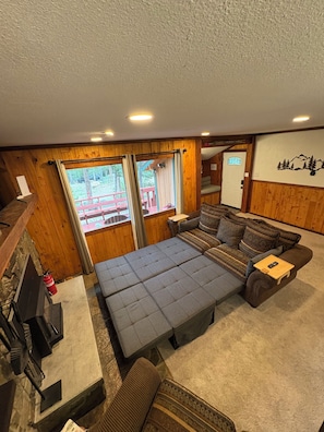 Smart TV, fireplace, books