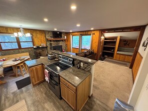 Interior - 7 Person HOTTUB & BARREL SAUNA (Idaho Springs)