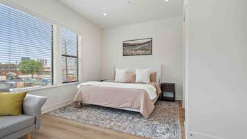 2 soveværelser, skrivebord, strygejern/strygebræt, gratis Wi-Fi