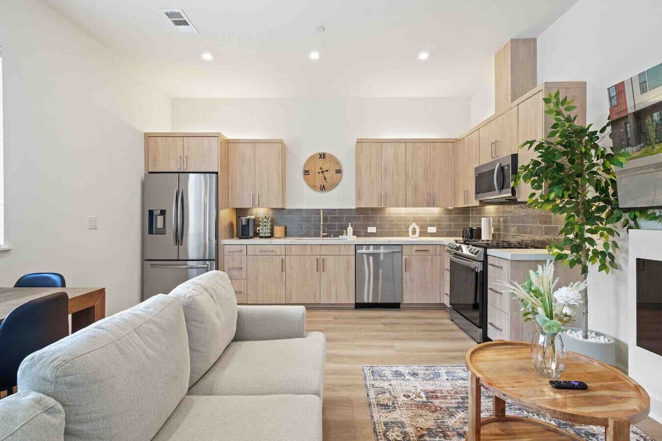 智能電視、壁爐