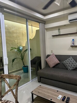 Living area - Casa Coral, Zona Dorada, Puerto Vallarta (Puerto Vallarta)