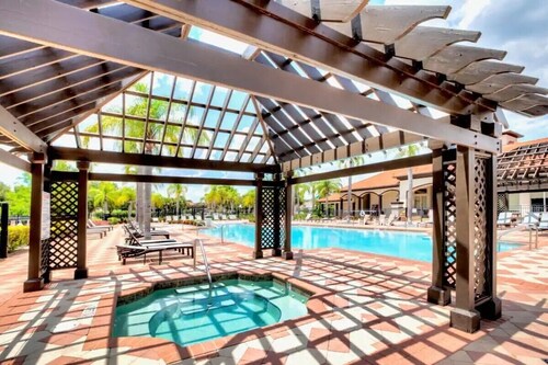 New Year Sale - Themed 9BR New Home@Disney, Theater, Private Pool/SPA, Game Rm