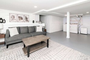 تلفزيون ذكي، كُتُب