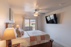 3 bedrooms - Mert's Place (St. George)