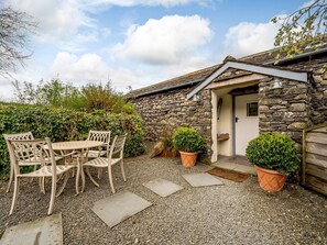 Terrace/patio - Shepherds Cottage (Ambleside)