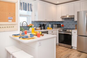 Fridge, microwave, oven, stovetop - Cherry Grove Beach • Steps To The Ocean • Pet Friendly! (North Myrtle Beach)