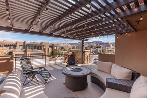 獨棟房屋, 多張床 (Desert Rose Getaway) | 露台/庭院