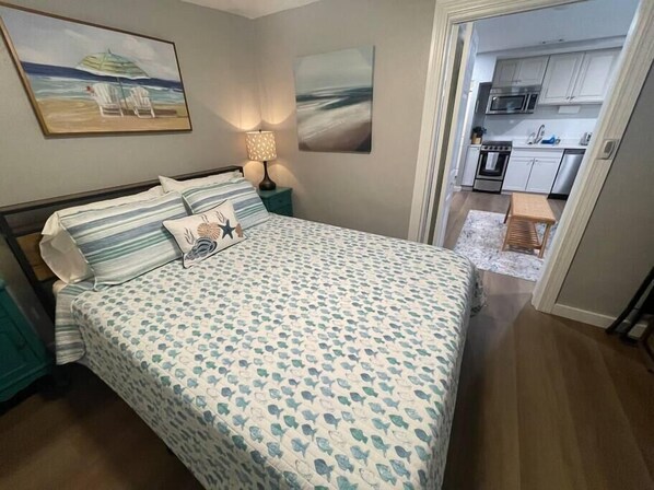 1 bedroom, iron/ironing board, WiFi, bed sheets - Blue Leisure B - Stuart 1 Bedroom (Stuart)