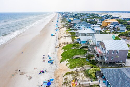 Hot Tub, BeachFront, Private, Hammocks on the Beach