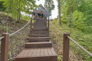 Property grounds - Lakefront Six Mile Vacation Rental w/ Dock (Six Mile)