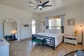 4 chambres, fer et planche à repasser, Wi-Fi, draps fournis