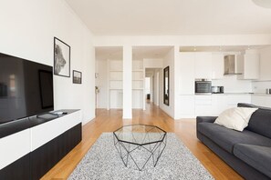 Living area - GuestHost - Bright, brand new Apartment- Milano Centrale (Milano)