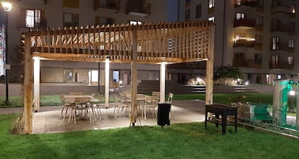Stockholm Stylish, Lovely, Amazing & Modern Apartment +Balcony +Patio +BBQ +Park