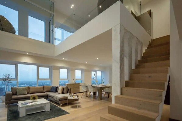 Living area - PH DE DOBLE ALTURA CON VISTAS 180 (Mexico City)