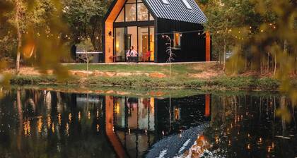 Lakeside South at Live Oak Lake - Modern Cabin