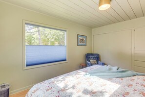 2 sovrum, strykjärn/strykbräda, wi-fi och sängkläder