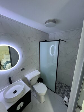 Towels, soap, toilet paper - AQUA DREAM AT AQUÁTIKA (Vieques)