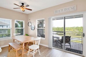 Dining - SPACIOUS CONDO BY THE BEACH! 
Beautiful lagoon views and close to restaurants! (Orange Beach)