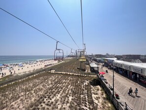 Liegestühle, Strandtücher