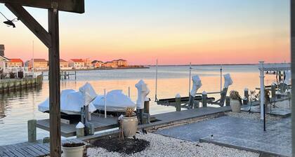 Steps from the beach! Come sail away!