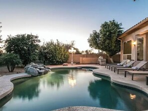 Beheizter Pool