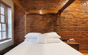 2 bedrooms, WiFi, bed sheets - A Good Place To Stay! (Washington)