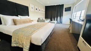 高档床上用品、Select Comfort 床、特色家居、办公桌