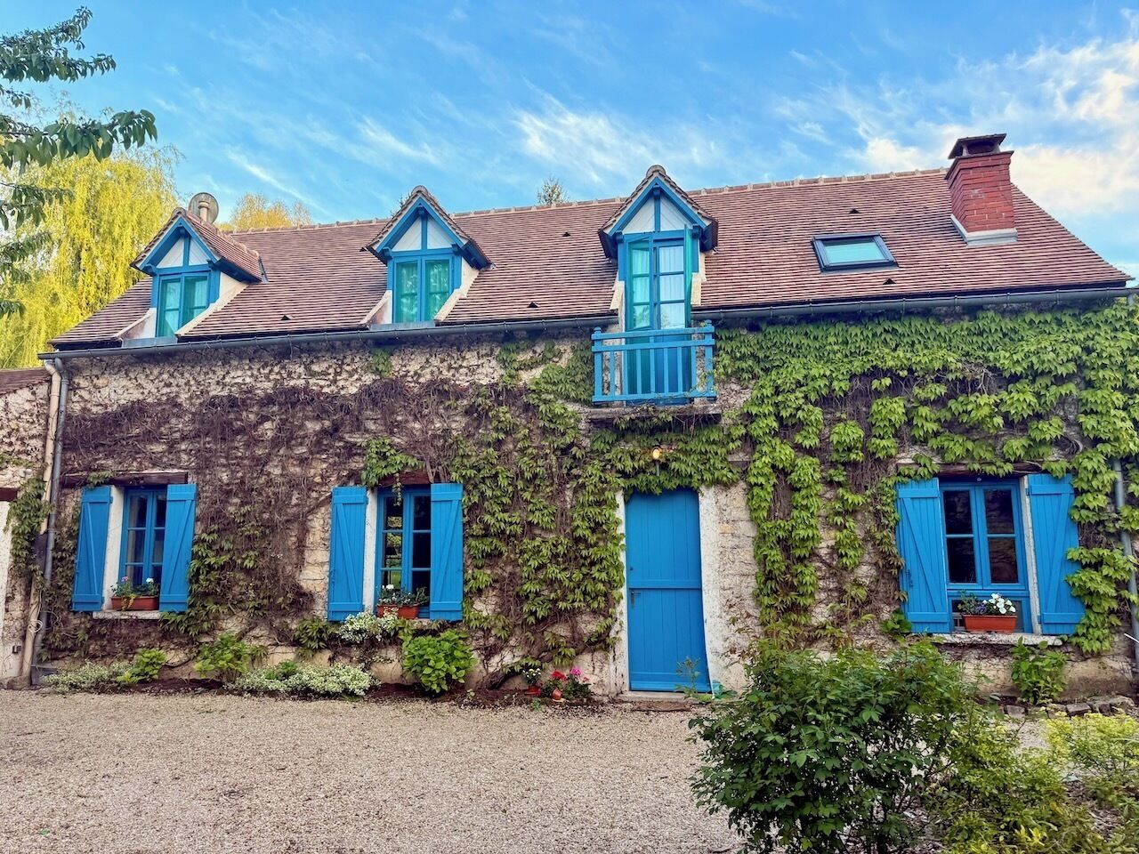 Exterior