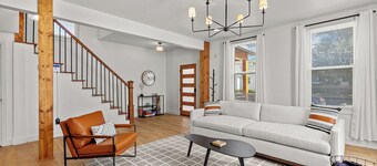 Wine Country Getaway | 3BR Near Hermann Wineries & Katy Trail | Washington MO
