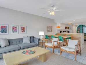 TV - Modern Beach Condo, Heated Pool Access (Tybee Island)