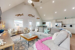 Smart TV - Private Pool, Beautiful Views, Pet Friendly (Port Aransas)