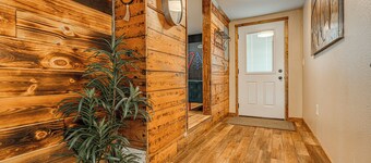 Country Living with Modern Amenities and Hot Tub