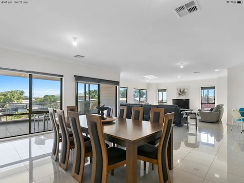 Sleeps 14 - 3 minute walk to beach, 5 minute drive to "The Dunes" Golf Course 