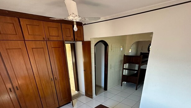 Unclassified image, 1 of 25, button - Hostel Canto da Ocian (Praia Grande)