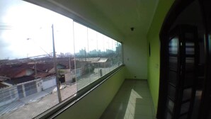 Unclassified image, 5 of 25, button - Hostel Canto da Ocian (Praia Grande)