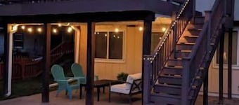 Central Location+ 2 living spaces+ covered patio!