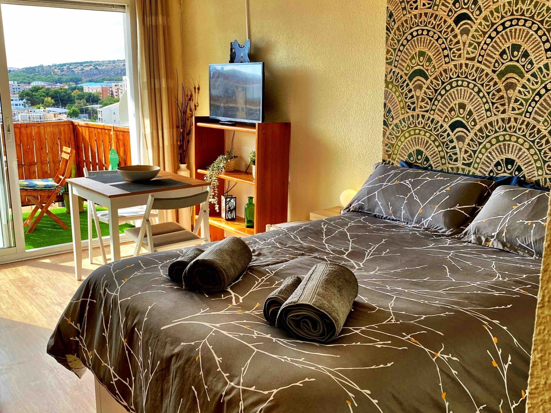 1 bedroom, iron/ironing board, Internet