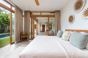 Villa | 4 bedrooms, in-room safe, laptop workspace, free WiFi
