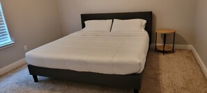 4 Schlafzimmer, Bügeleisen/Bügelbrett, WLAN, Bettwäsche