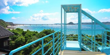 Basic Cottage, 1 Bedroom, Pets Not Allowed | Down comforters, blackout drapes, bed sheets