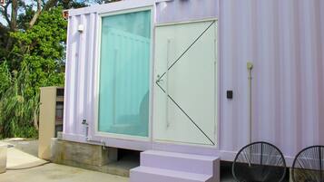 Basic Cottage, 1 Bedroom, Pets Not Allowed | 2 bedrooms, down comforters, blackout drapes, bed sheets