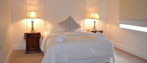 3 dormitorios, tabla de planchar con plancha, wifi