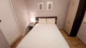 3 chambres, fer et planche Ă  repasser, Wi-Fi gratuit, draps fournis