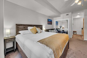 2 slaapkamers, een strijkplank/strijkijzer, wifi, beddengoed