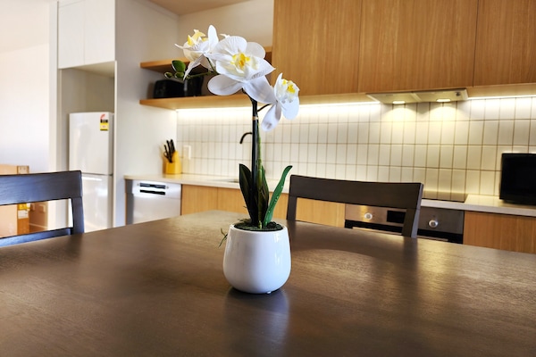 Signature Townhome | Private kitchen | Fridge, microwave, oven, stovetop