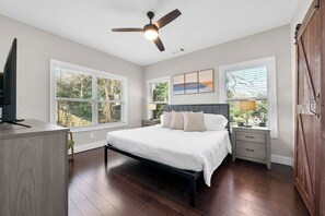 8 chambres, bureau, fer et planche à repasser, Wi-Fi