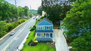 Exterior - Twin Homes - 8 Bedroom Retreat In Central ATL (Atlanta)