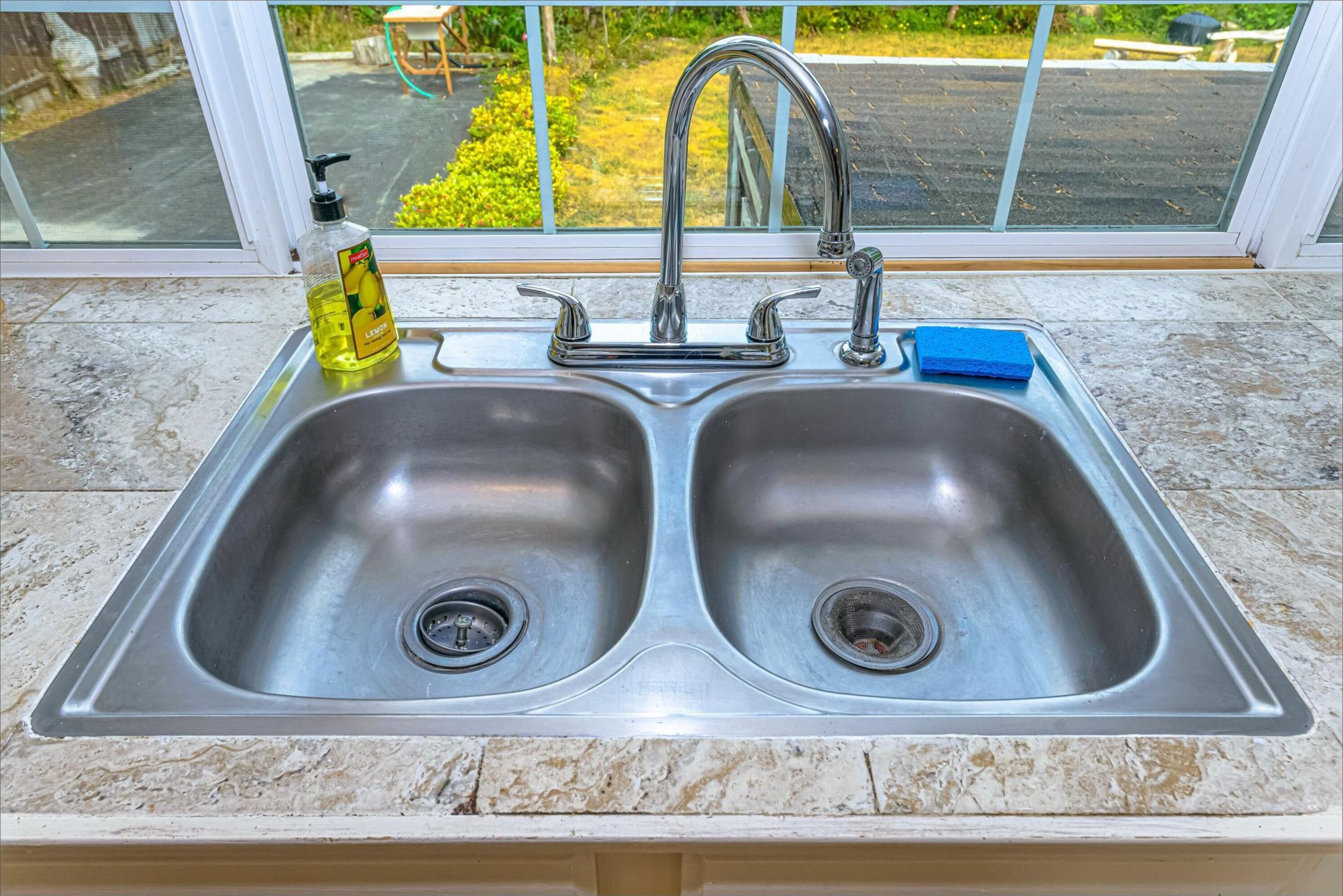 3 عدّة غرف نوم